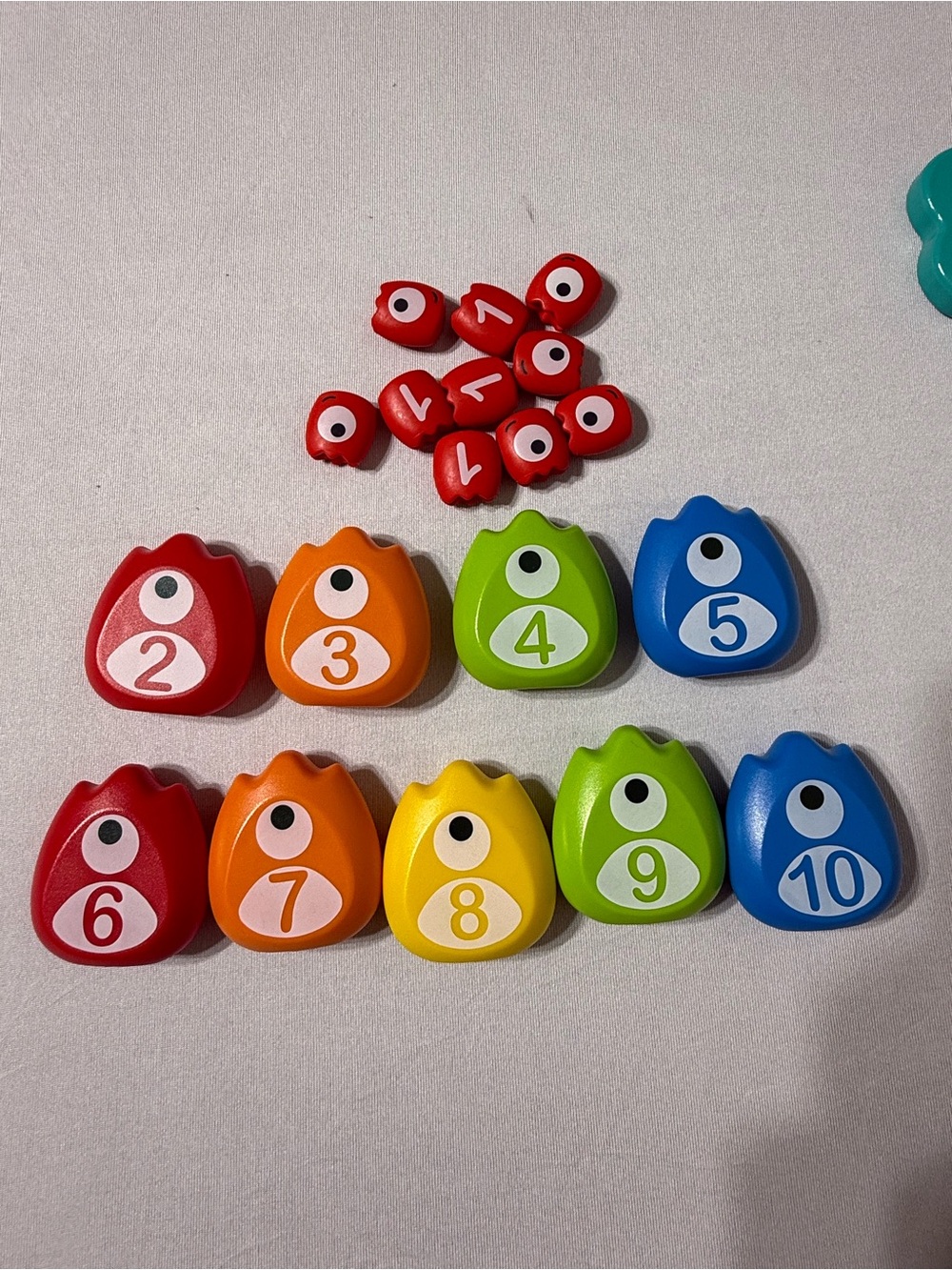 Hape Monster Math Scale - Picture 3 of 6